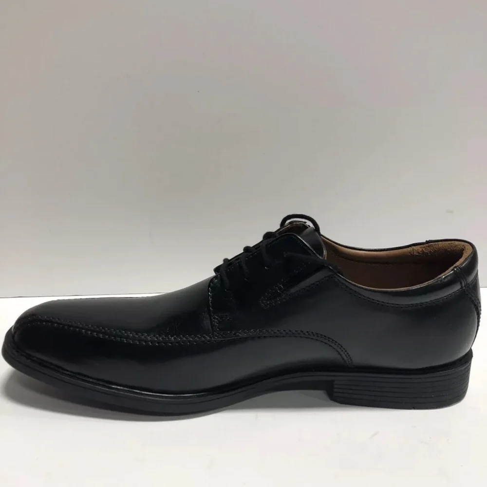 Clark’s Men’s Tilden Walk Black Oxford Shoes, Size 11 M